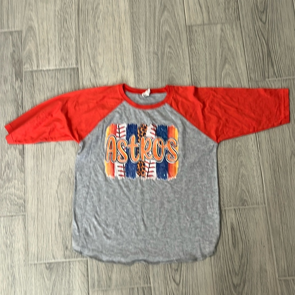 Girls Astros shirt - baseball raglan style with 3/4 length sleeves.